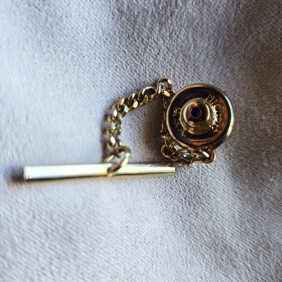 Vintage Hickok USA Gold Tone Tie Tack with Ruby Red Stone - Picture 6 of 6